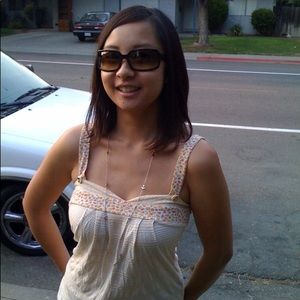 Meet your Posher, Kim